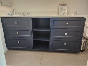 Custom Bath Vanity Cabinets