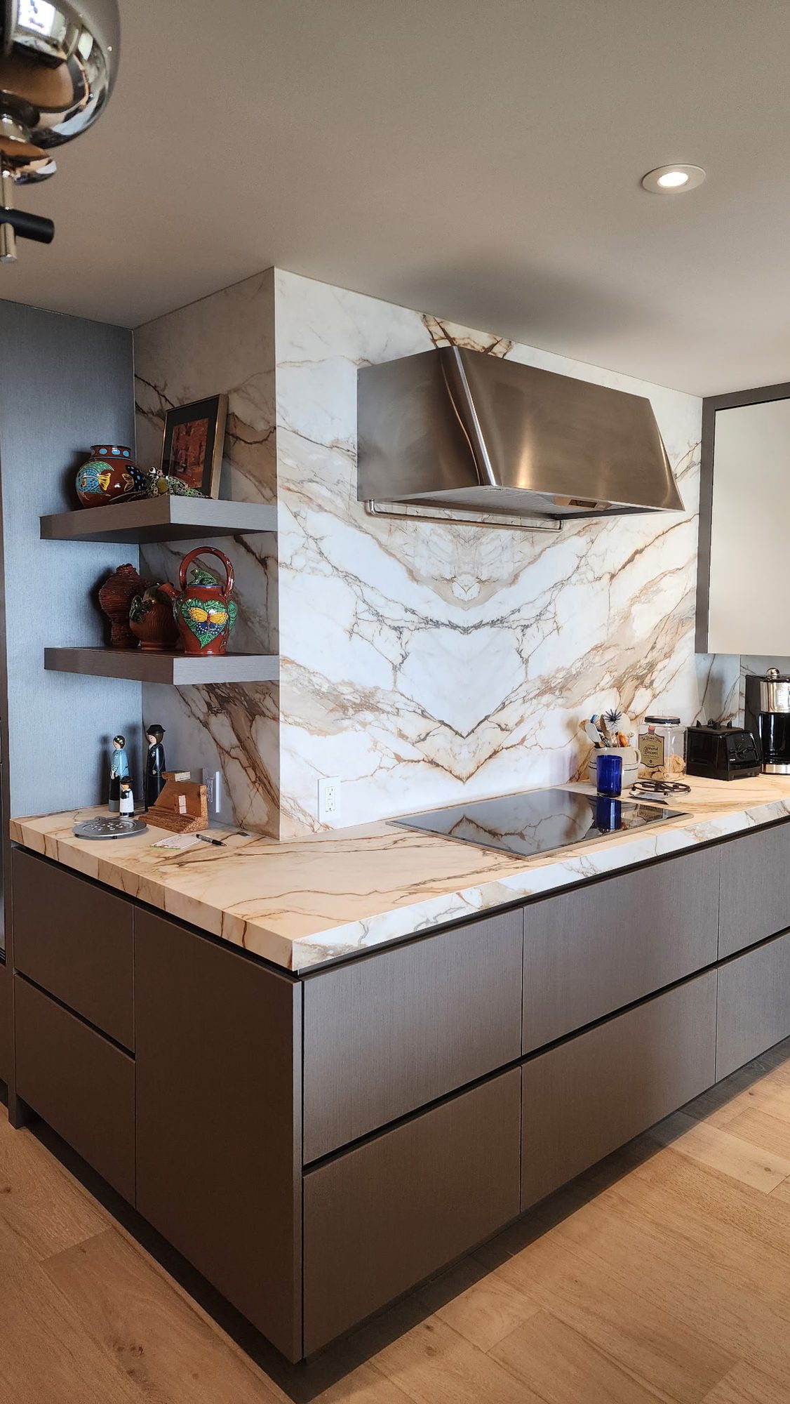 Modern Custom Kitchen with Marble Backsplash