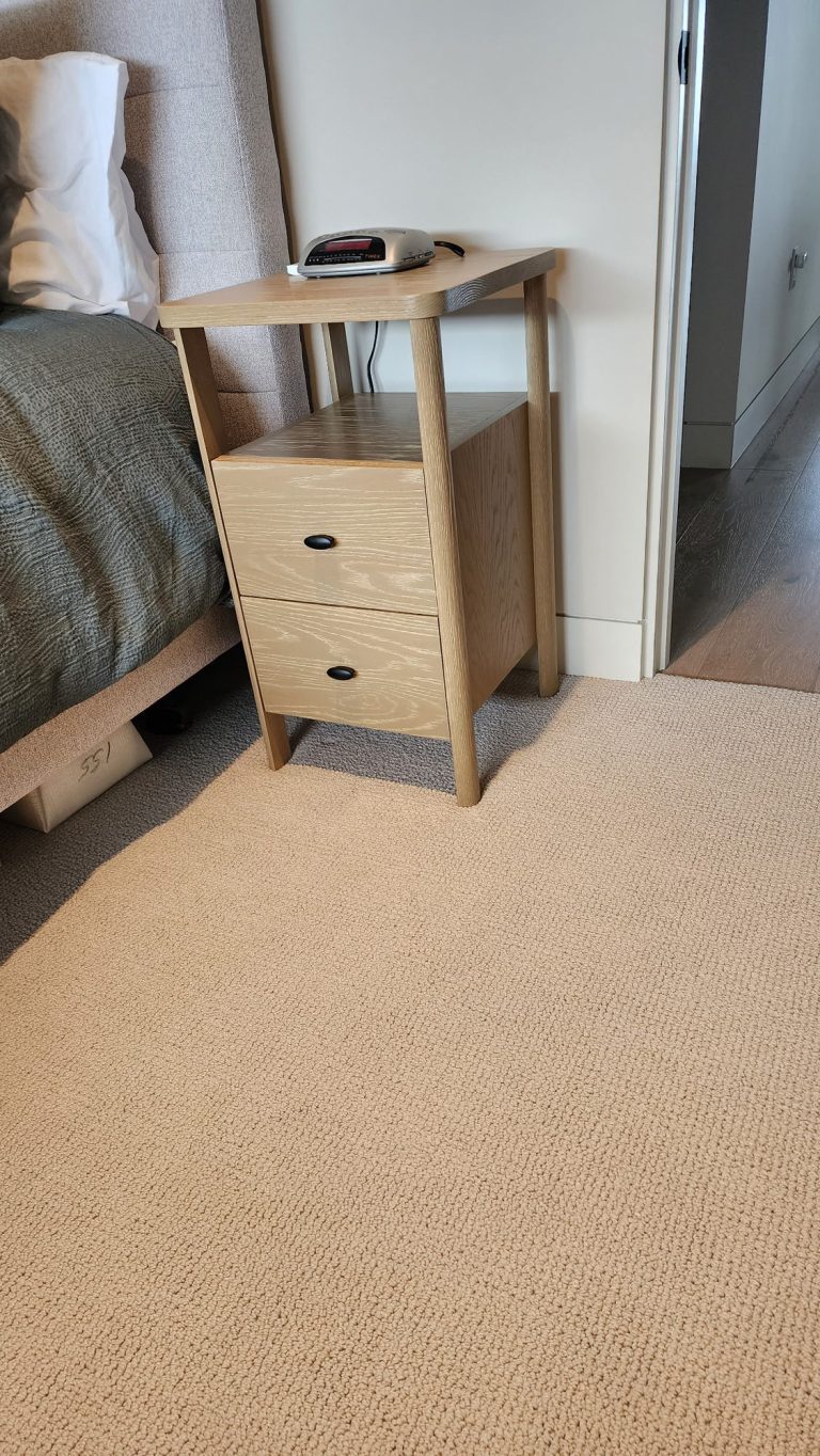 Plain Sliced White Oak Nightstand