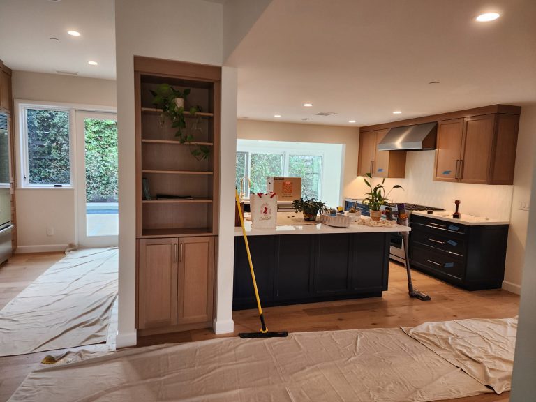Rift White Oak Kitchen with Painted Base Cabinets